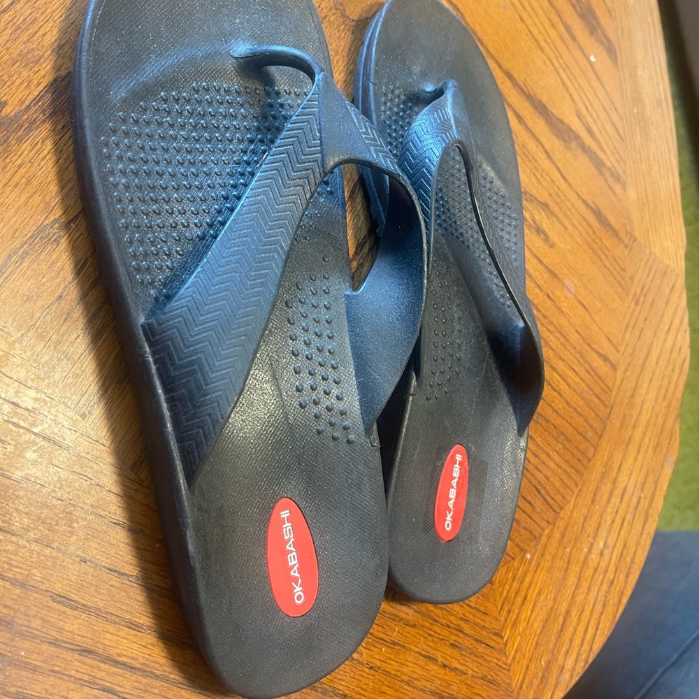 OKABASHI surf Unisex flip flop Women’s 11.5-12.5 Men 10.5-11.5 Size XL BLACK